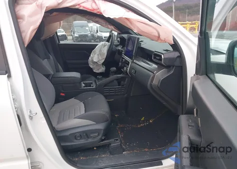 2024 Toyota Tacoma Trd Sport z USA, uszkodzony, nr VIN 3TMLB5JN8RM009747